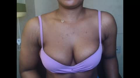 juicycuntx online show from September 28, 2025, 7:03 am