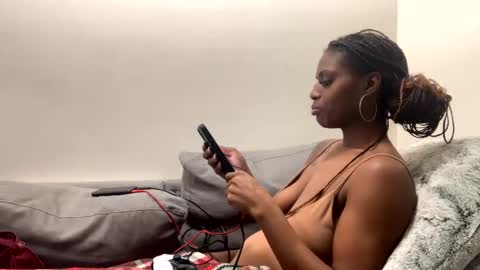 Snapshot of juicyexotic chatting on February 9, 2025, 9:26 am JuicyExotic online show from February 9, 2025, 9:26 am