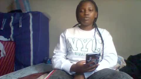 juicyicequeen online show from December 3, 2025, 8:23 am