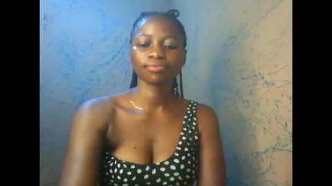 juicypiexx online show from November 16, 2025, 1:44 am