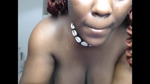 juicyxxxboobs online show from November 25, 2025, 9:48 pm