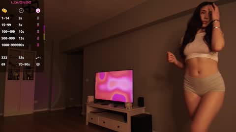 Juicy online show from March 19, 2026, 6:56 pm