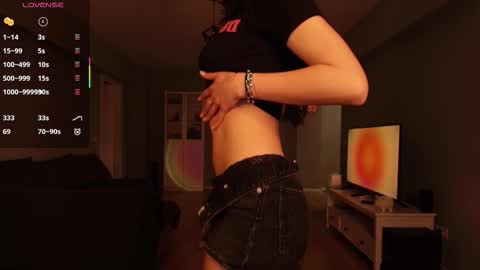 Juicy online show from March 26, 2026, 9:09 pm
