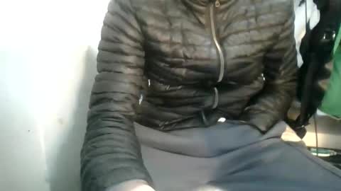 Snapshot of juju78juju chatting on February 6, 2025, 12:05 pm juju78juju online show from February 6, 2025, 12:05 pm