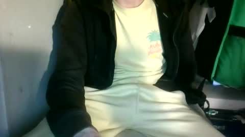 Snapshot of juju78juju chatting on February 12, 2025, 9:54 pm juju78juju online show from February 12, 2025, 9:54 pm