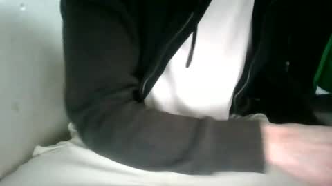 Snapshot of juju78juju chatting on February 20, 2025, 2:24 pm juju78juju online show from February 20, 2025, 2:24 pm