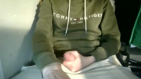 Snapshot of juju78juju chatting on March 1, 2025, 7:04 pm juju78juju online show from March 1, 2025, 7:04 pm