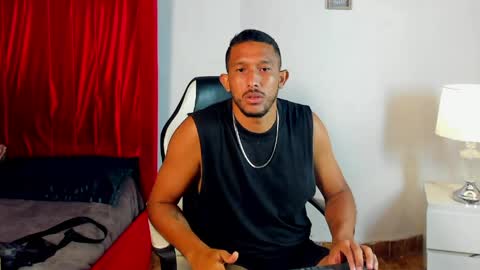 jules_crof300 online show from June 6, 2026, 3:17 pm