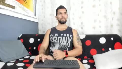 Snapshot of juleslatin122 chatting on October 30, 2025, 5:35 pm Jules online show from October 30, 2025, 5:35 pm