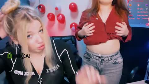 Snapshot of juli_kisss chatting on February 17, 2025, 8:15 pm juli kisss online show from February 17, 2025, 8:15 pm