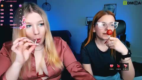 Snapshot of juli_kisss chatting on March 9, 2025, 1:04 pm juli kisss online show from March 9, 2025, 1:04 pm