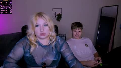 Snapshot of juli_kisss chatting on September 11, 2025, 7:25 pm juli kisss online show from September 11, 2025, 7:25 pm