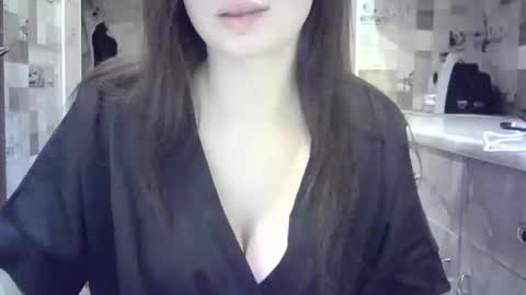 Snapshot of julia69009 chatting on December 21, 2024, 8:43 pm julia69009 online show from December 21, 2024, 8:43 pm