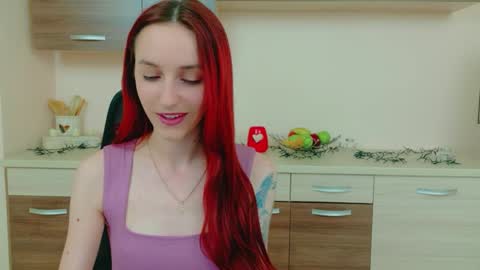 JuliaJae online show from April 8, 2026, 6:24 am