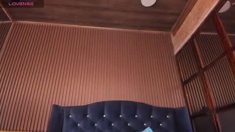 Julia online show from February 7, 2025, 5:20 am