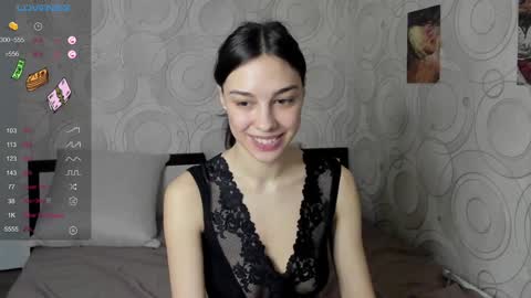 Julia online show from January 16, 2025, 1:48 am