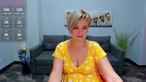 Snapshot of julia_wilsons chatting on November 1, 2025, 6:59 am Julia online show from November 1, 2025, 6:59 am