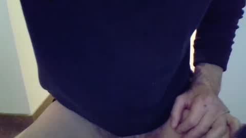 julian6446 online show from January 13, 2025, 3:04 pm