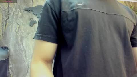 JULIAN  online show from February 11, 2026, 11:15 am