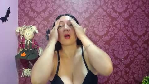 Snapshot of juliana_boobx chatting on October 31, 2025, 11:22 am Juli online show from October 31, 2025, 11:22 am