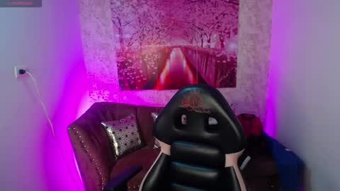 Snapshot of juliana_diamond_ chatting on February 3, 2026, 6:22 am juliana_diamond_ online show from February 3, 2026, 6:22 am