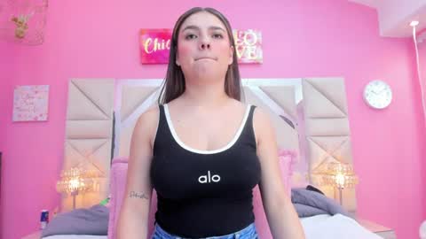 Snapshot of juliana_diamond_ chatting on June 18, 2026, 3:07 am juliana_diamond_ online show from June 18, 2026, 3:07 am