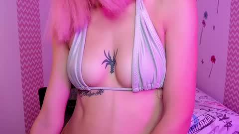 juliana online show from October 10, 2025, 1:10 pm