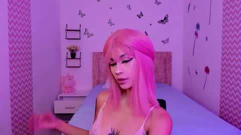 juliana online show from October 20, 2025, 1:00 pm