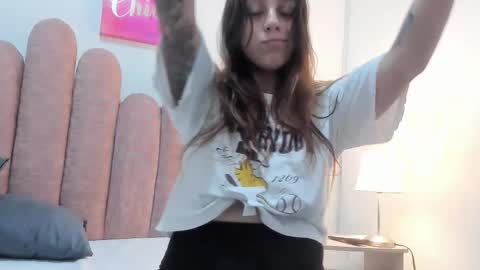 Snapshot of julianacarter chatting on October 5, 2025, 1:20 pm JulianaCarter online show from October 5, 2025, 1:20 pm