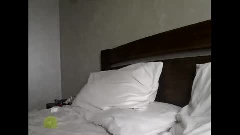 Snapshot of julianagold1 chatting on October 10, 2025, 9:47 pm julianagold1 online show from October 10, 2025, 9:47 pm