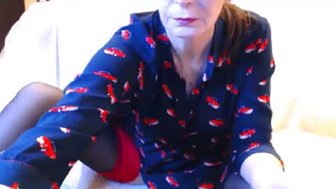 julianna online show from April 12, 2026, 6:40 am