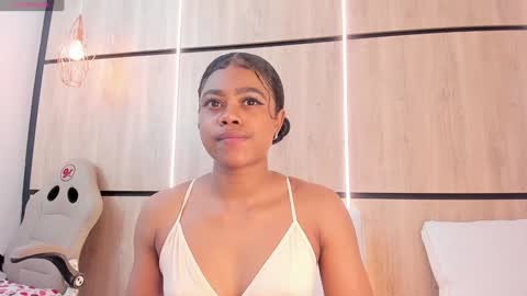 ANDREA  online show from January 16, 2025, 2:41 am