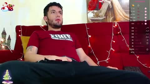 Snapshot of juliano_777 chatting on December 31, 2024, 3:55 am Call me Juliano independent model online show from December 31, 2024, 3:55 am