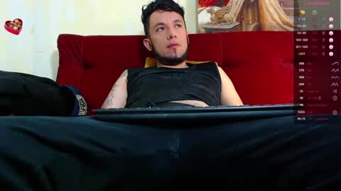 Snapshot of juliano_777 chatting on March 11, 2025, 3:05 am Call me Juliano independent model online show from March 11, 2025, 3:05 am