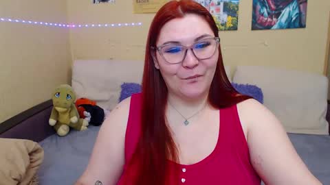 Snapshot of juliasane_ chatting on January 16, 2025, 10:32 am Jul online show from January 16, 2025, 10:32 am