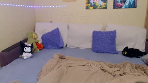 Snapshot of juliasane_ chatting on February 11, 2025, 7:16 pm Jul online show from February 11, 2025, 7:16 pm