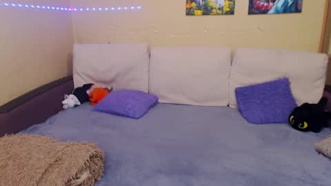 Snapshot of juliasane_ chatting on February 22, 2025, 3:36 pm Jul online show from February 22, 2025, 3:36 pm