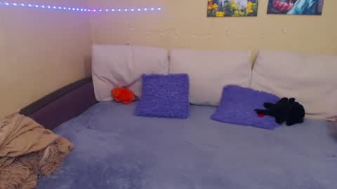 Snapshot of juliasane_ chatting on March 10, 2025, 3:30 pm Jul online show from March 10, 2025, 3:30 pm