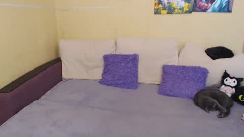 Snapshot of juliasane_ chatting on September 26, 2025, 1:37 pm Jul online show from September 26, 2025, 1:37 pm