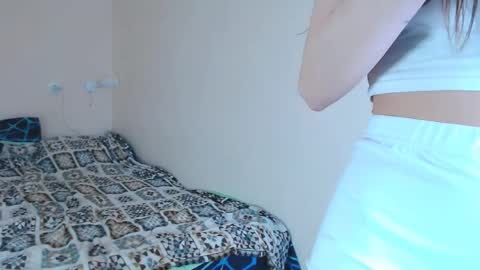 juliebeshears online show from February 27, 2026, 10:59 am