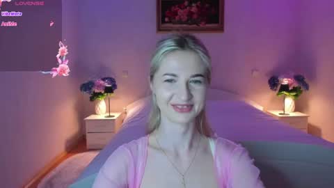 Snapshot of julieblazex chatting on June 25, 2026, 9:41 pm julieblazex online show from June 25, 2026, 9:41 pm