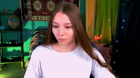 Snapshot of juliedaniel chatting on March 27, 2026, 8:09 am juliedaniel online show from March 27, 2026, 8:09 am