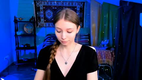 Snapshot of juliedaniel chatting on April 13, 2026, 8:09 am juliedaniel online show from April 13, 2026, 8:09 am