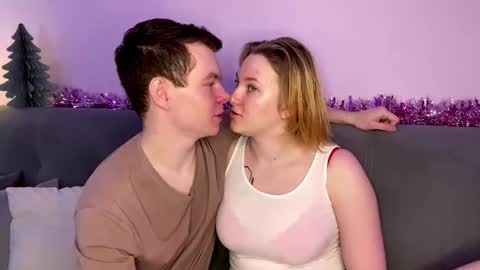 Julie and Thomas online show from December 19, 2025, 8:10 am