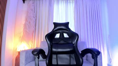 Julien online show from September 24, 2025, 11:57 am