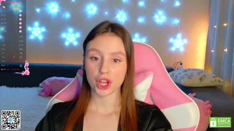 julieqt online show from January 15, 2026, 5:12 am