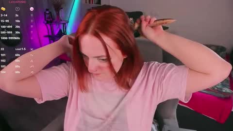 Snapshot of juliet_schoolgirl chatting on February 13, 2025, 6:16 pm Juliet online show from February 13, 2025, 6:16 pm