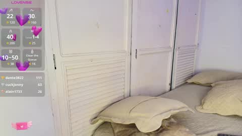 Juli online show from December 20, 2024, 11:47 pm