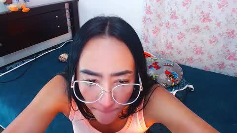 Snapshot of julieta_art1 chatting on January 11, 2025, 11:24 pm julieta art1 online show from January 11, 2025, 11:24 pm