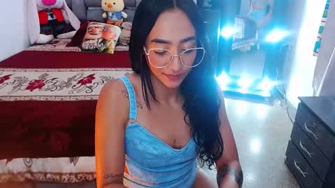 Snapshot of julieta_art1 chatting on March 9, 2025, 2:07 am julieta art1 online show from March 9, 2025, 2:07 am
